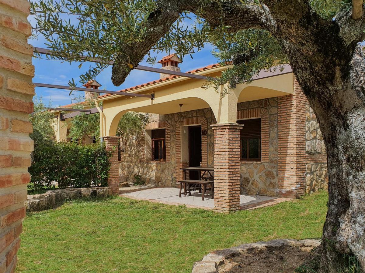 Complejo Turistico Las Canadas Casas De Campo- Actividades Gratuitas Todos Los Fines De Semana Banos De Montemayor Eksteriør bilde