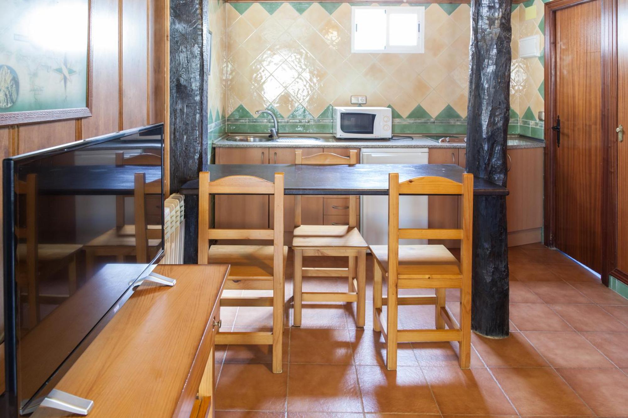 Complejo Turistico Las Canadas Casas De Campo- Actividades Gratuitas Todos Los Fines De Semana Banos De Montemayor Rom bilde